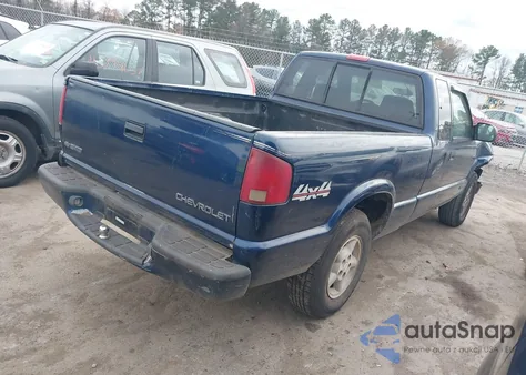 2002 Chevrolet S-10 Ls from USA, damaged, VIN 1GCDT19W928261301